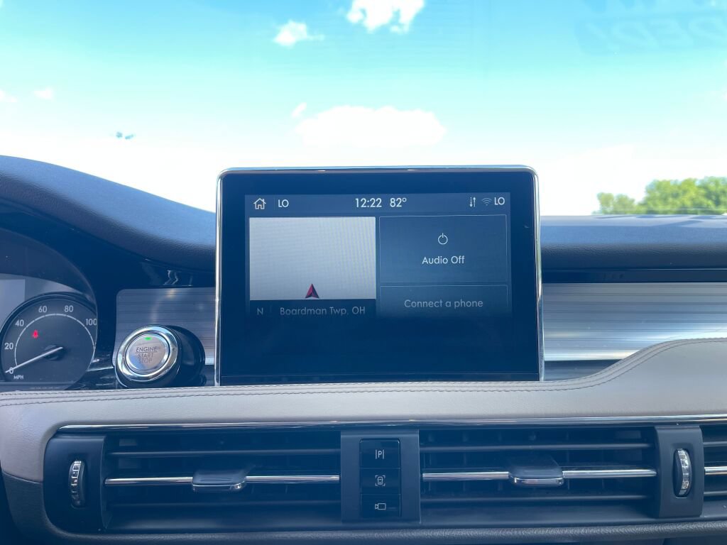 Used 2021 Lincoln Corsair AWD image 8