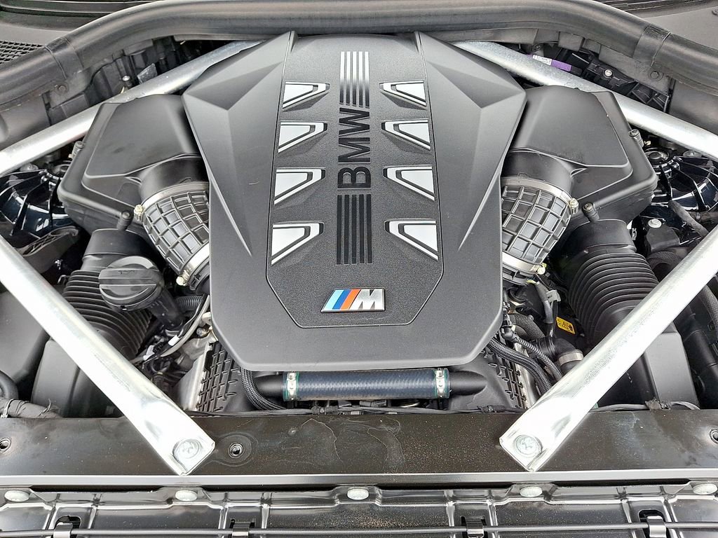 Used 2025 BMW X5 M60i w/ Climate Comfort Package image 28