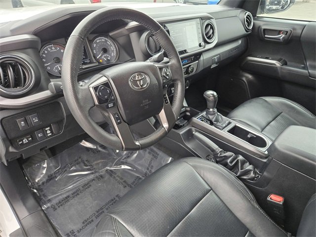 Used 2021 Toyota Tacoma TRD Off-Road image 11