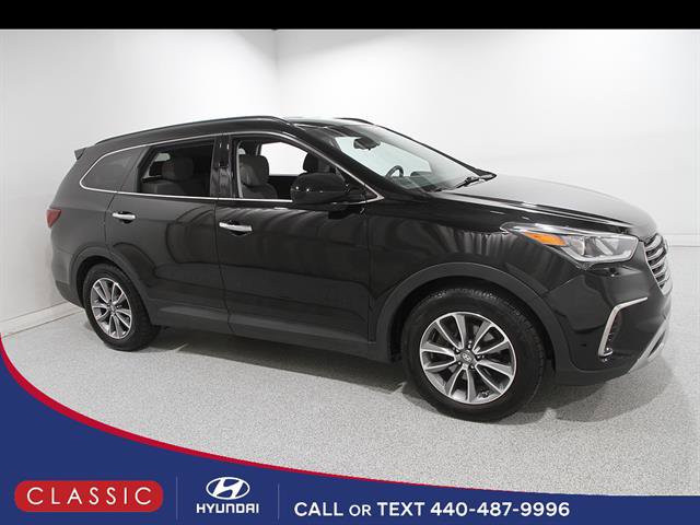 Used 2017 Hyundai Santa Fe SE AWD/4WD image 1