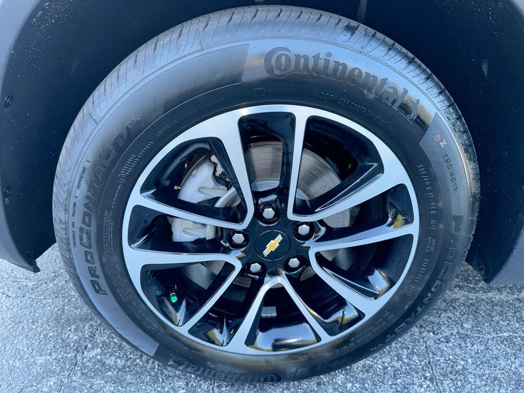 New 2026 Chevrolet TrailBlazer LT w/ LT Cold Weather Package FWD image 12
