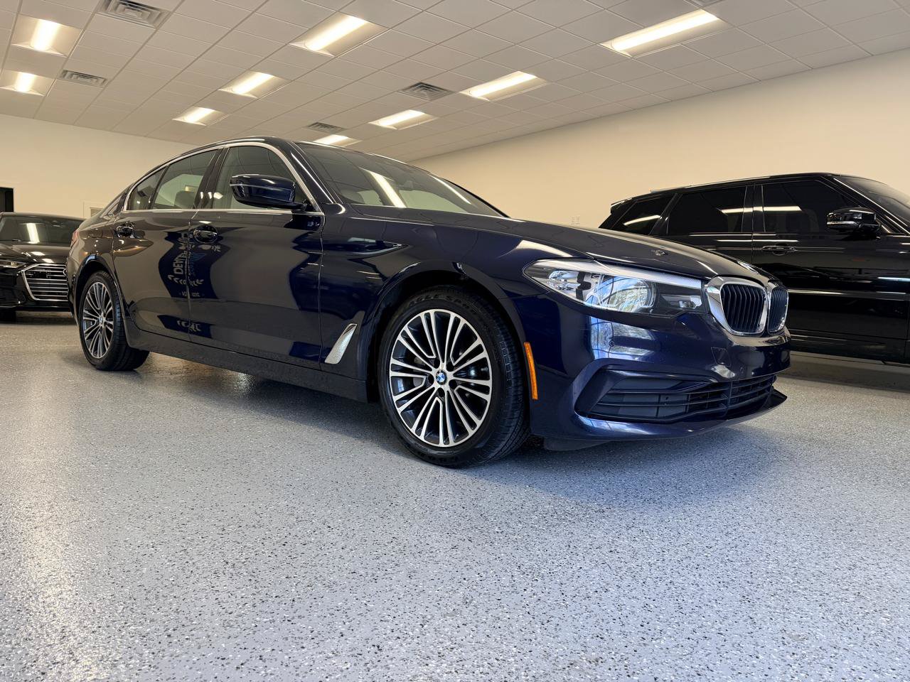 Used 2019 BMW 530i w/ Convenience Package RWD image 12