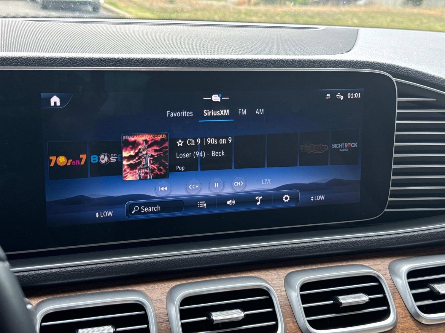 Used 2025 Mercedes-Benz GLE 350 4MATIC image 36