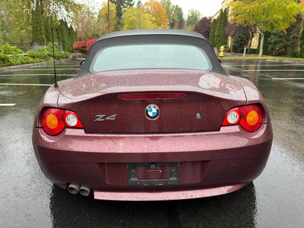 Used 2003 BMW Z4 3.0i image 6