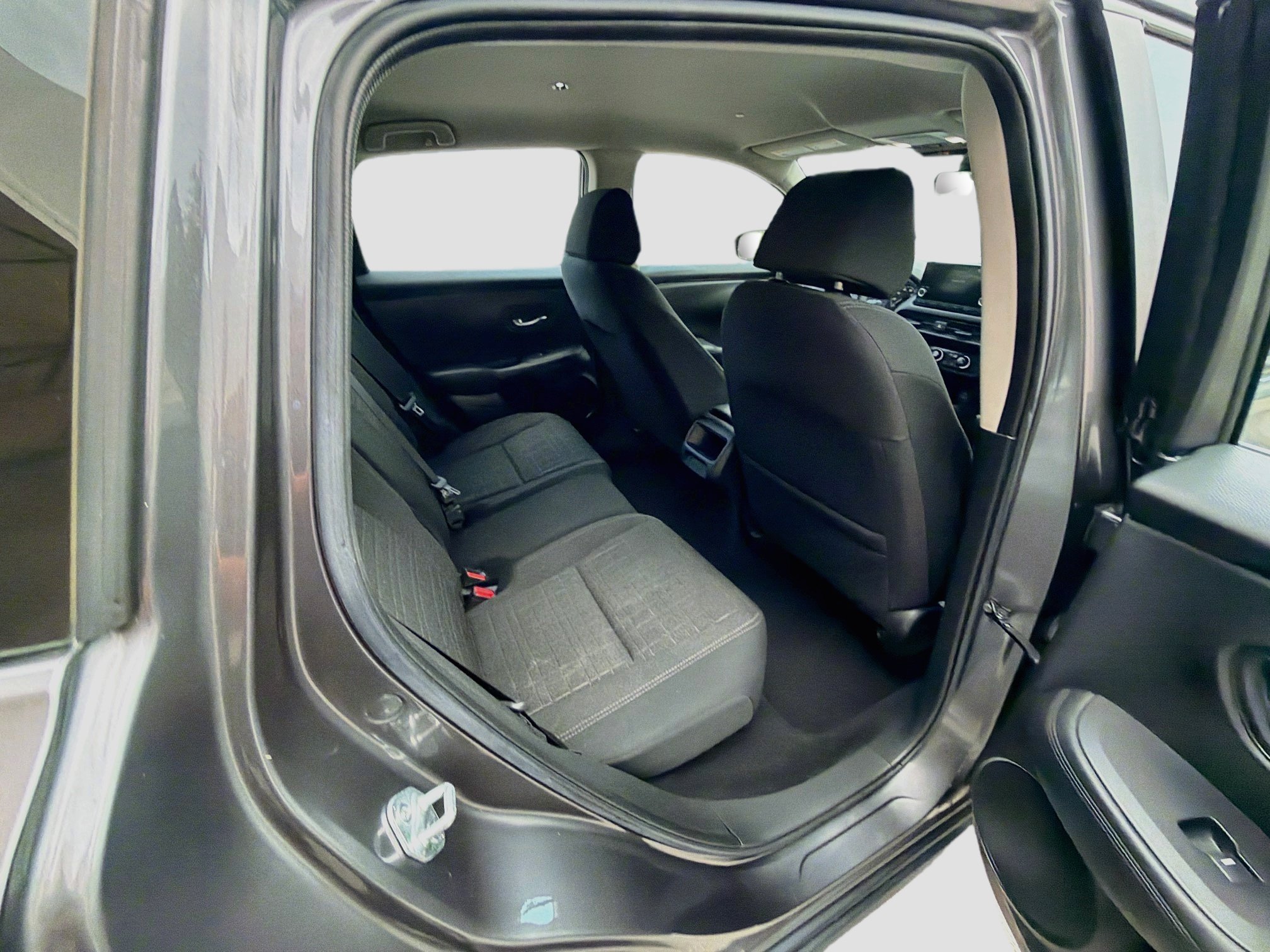 Used 2024 Honda HR-V LX image 27