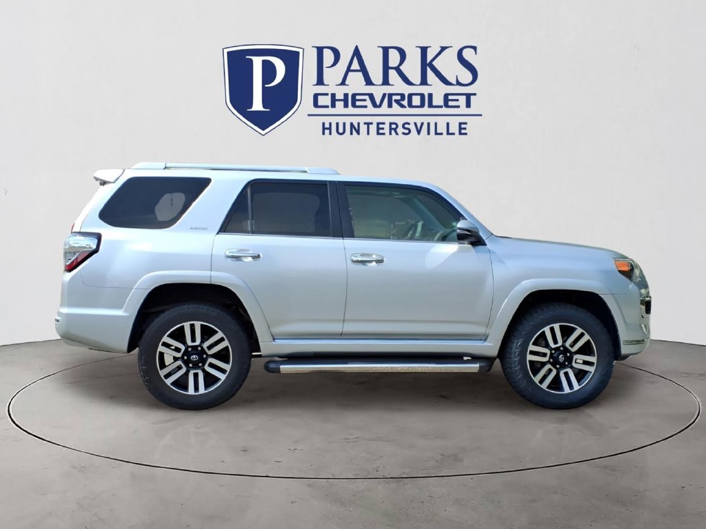 Used 2018 Toyota 4Runner Limited RWD image 34
