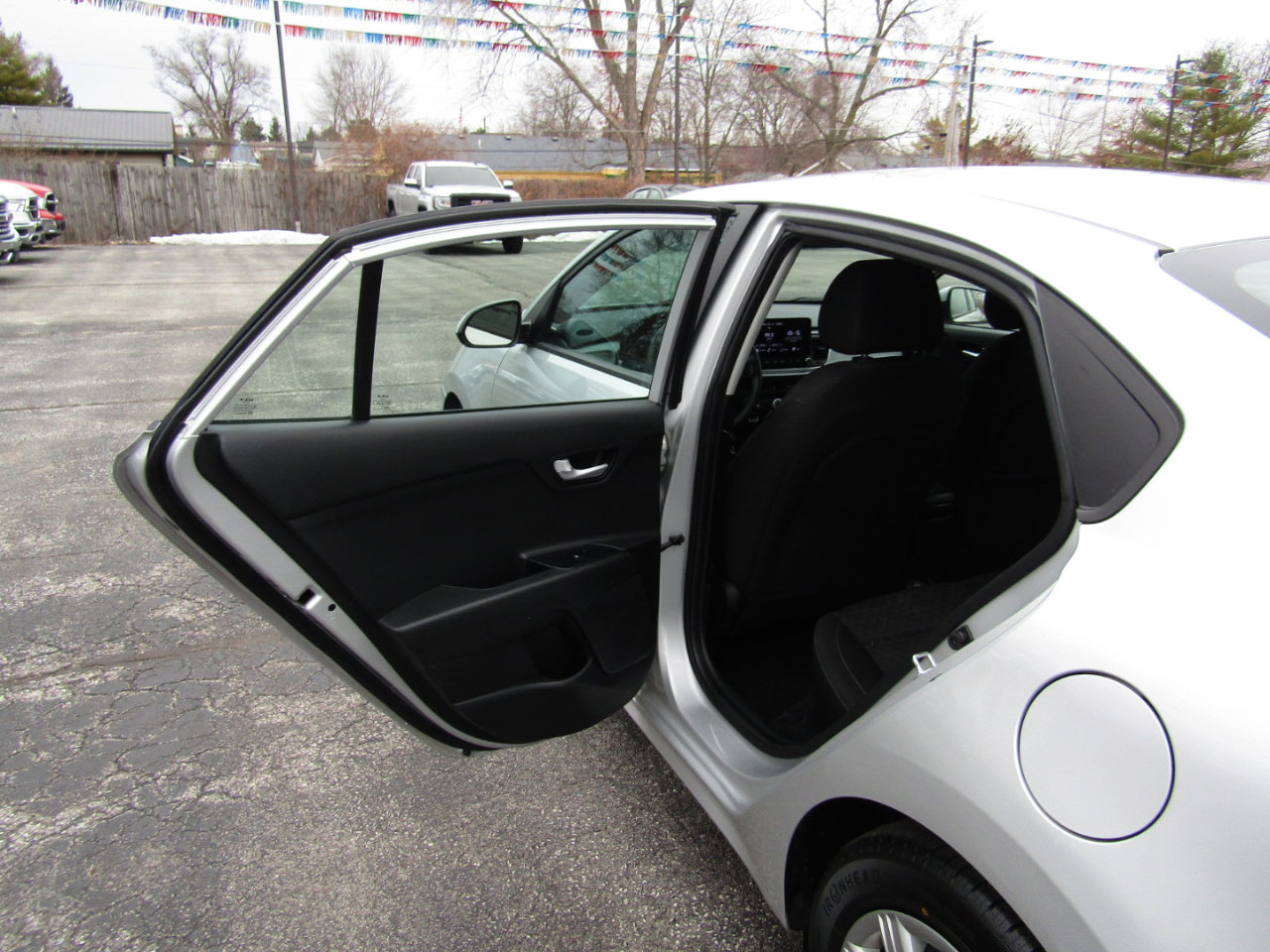 Used 2022 Kia Rio S image 18