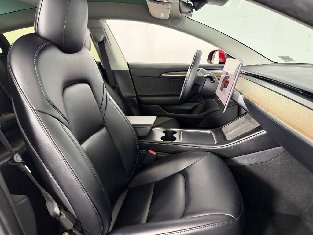 Used 2023 Tesla Model 3 Standard Range image 22