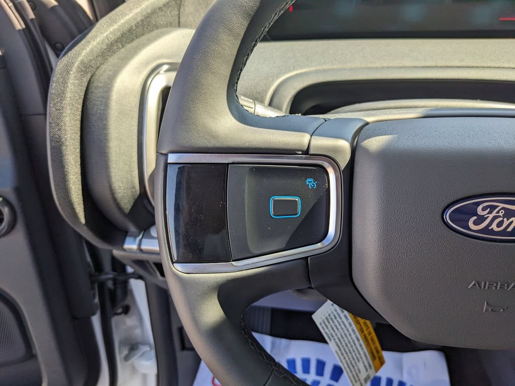 New 2025 Ford Expedition Max Active RWD image 27