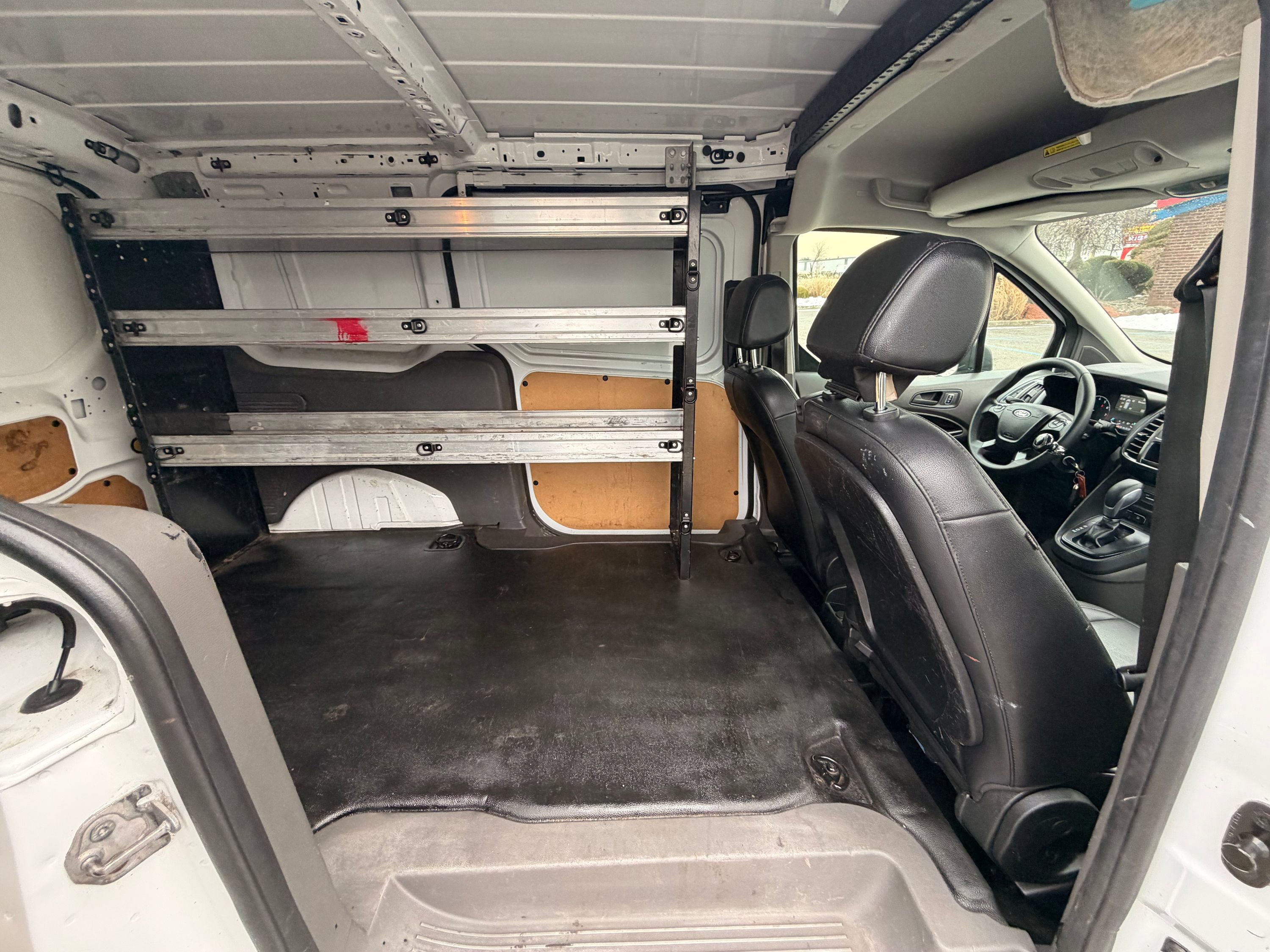 Used 2019 Ford Transit Connect XL image 24
