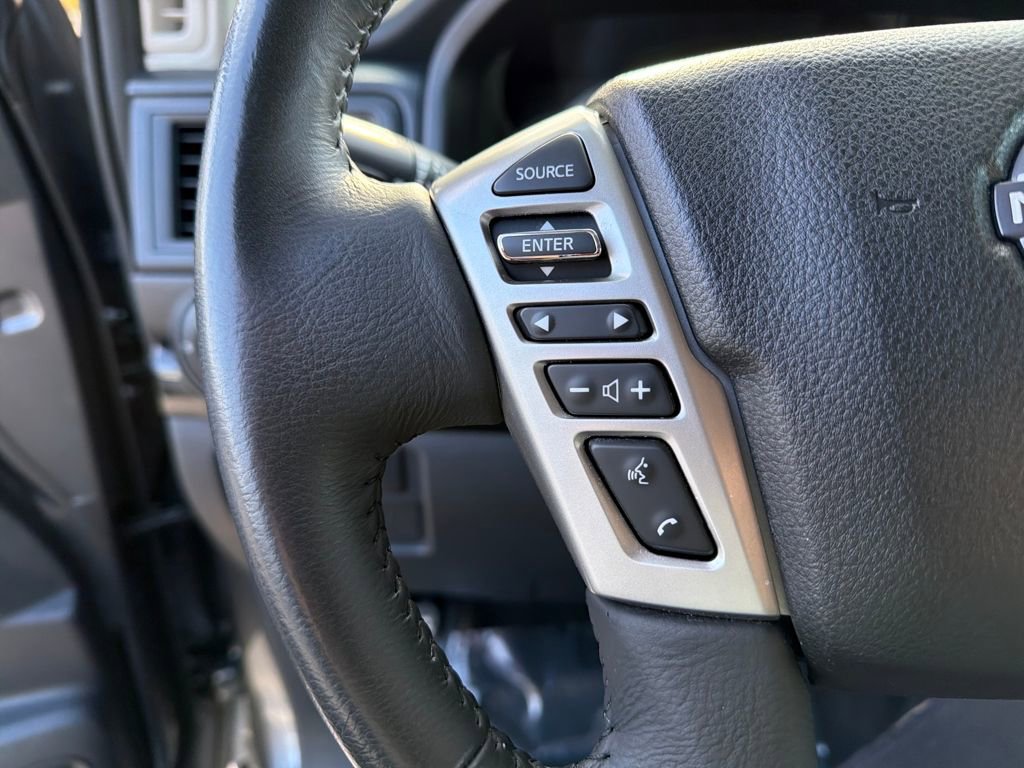 Used 2024 Nissan Titan SV w/ SV Convenience Package image 22