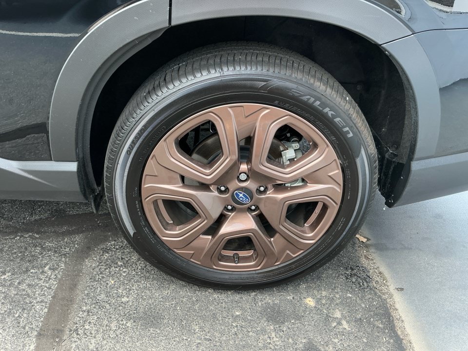 Certified 2026 Subaru Ascent Limited Bronze AWD/4WD image 27