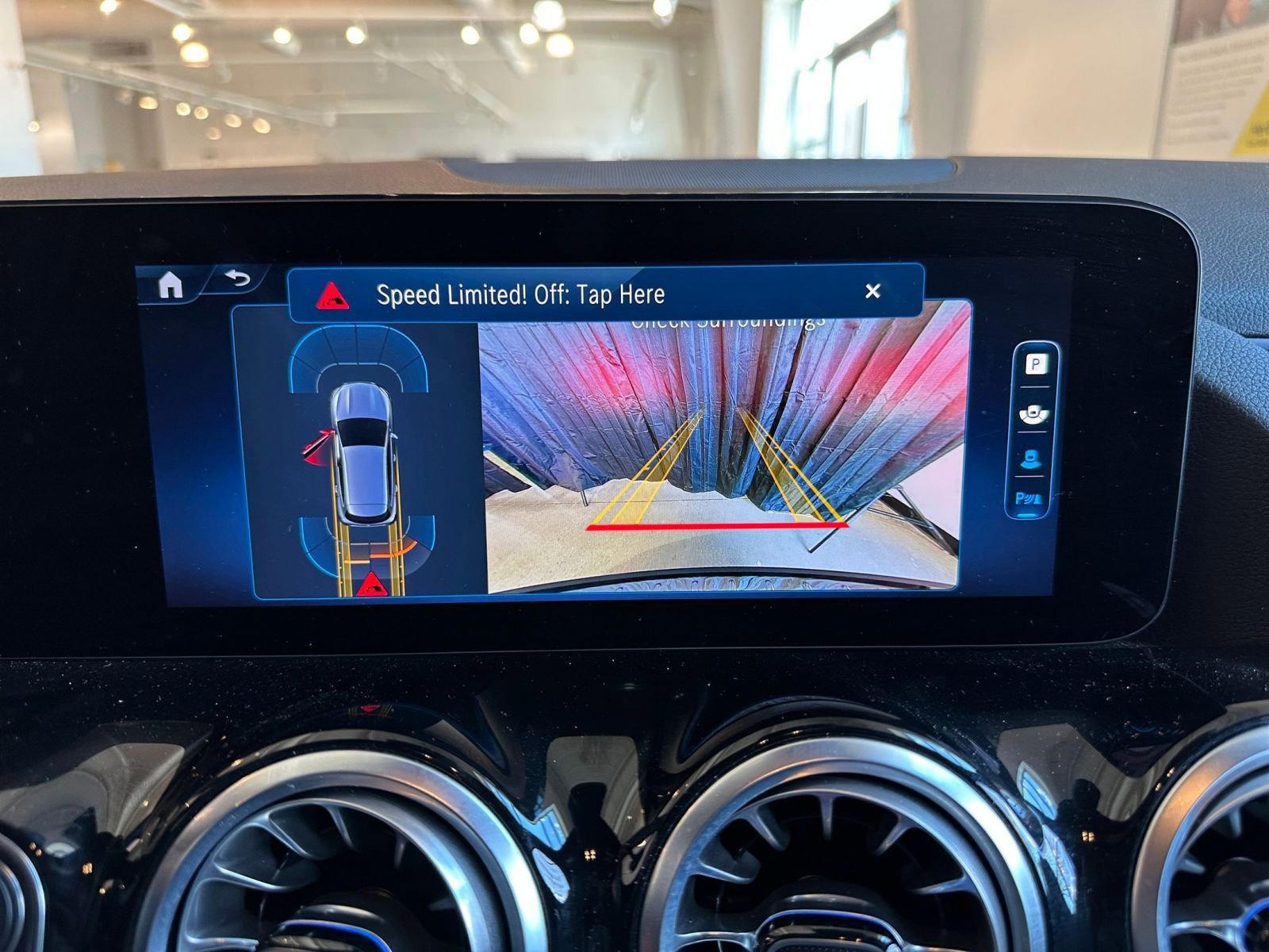 Used 2025 Mercedes-Benz GLA 250 image 25