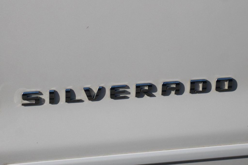 Used 2018 Chevrolet Silverado 1500 LT w/ All Star Edition AWD/4WD image 41