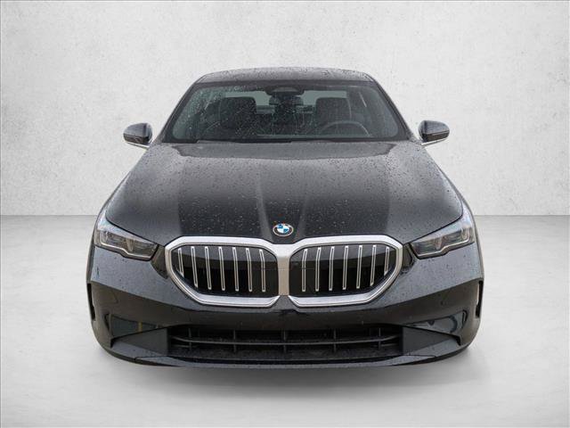 Used 2026 BMW 530i xDrive w/ Premium Package AWD/4WD image 6