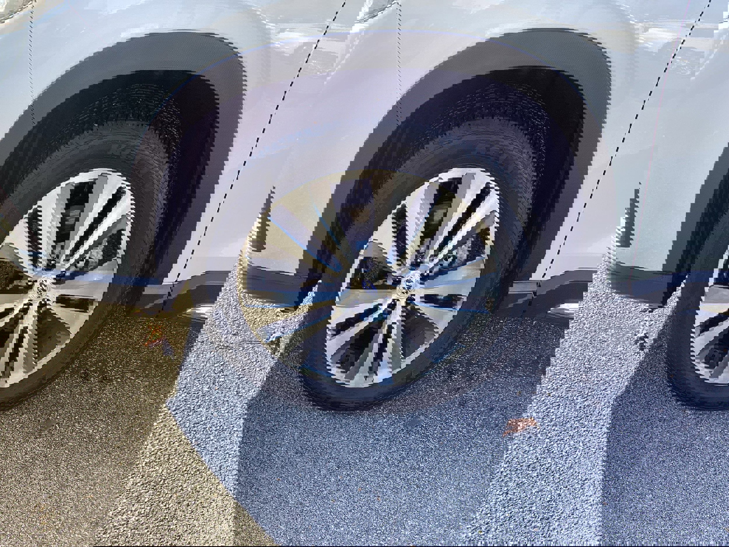 Used 2022 Subaru Ascent Limited w/ Technology Package image 9