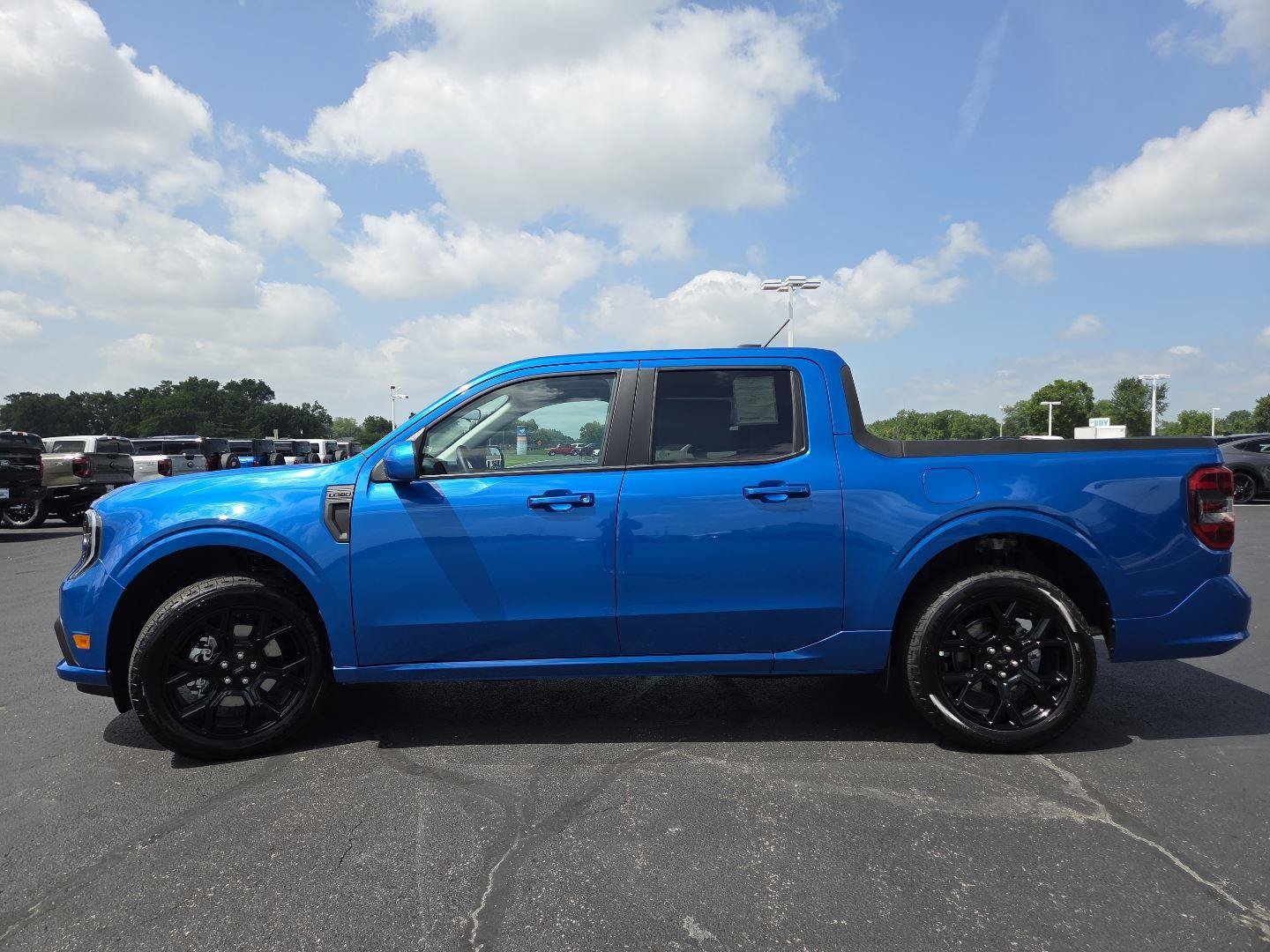 New 2026 Ford Maverick Lobo AWD/4WD image 13