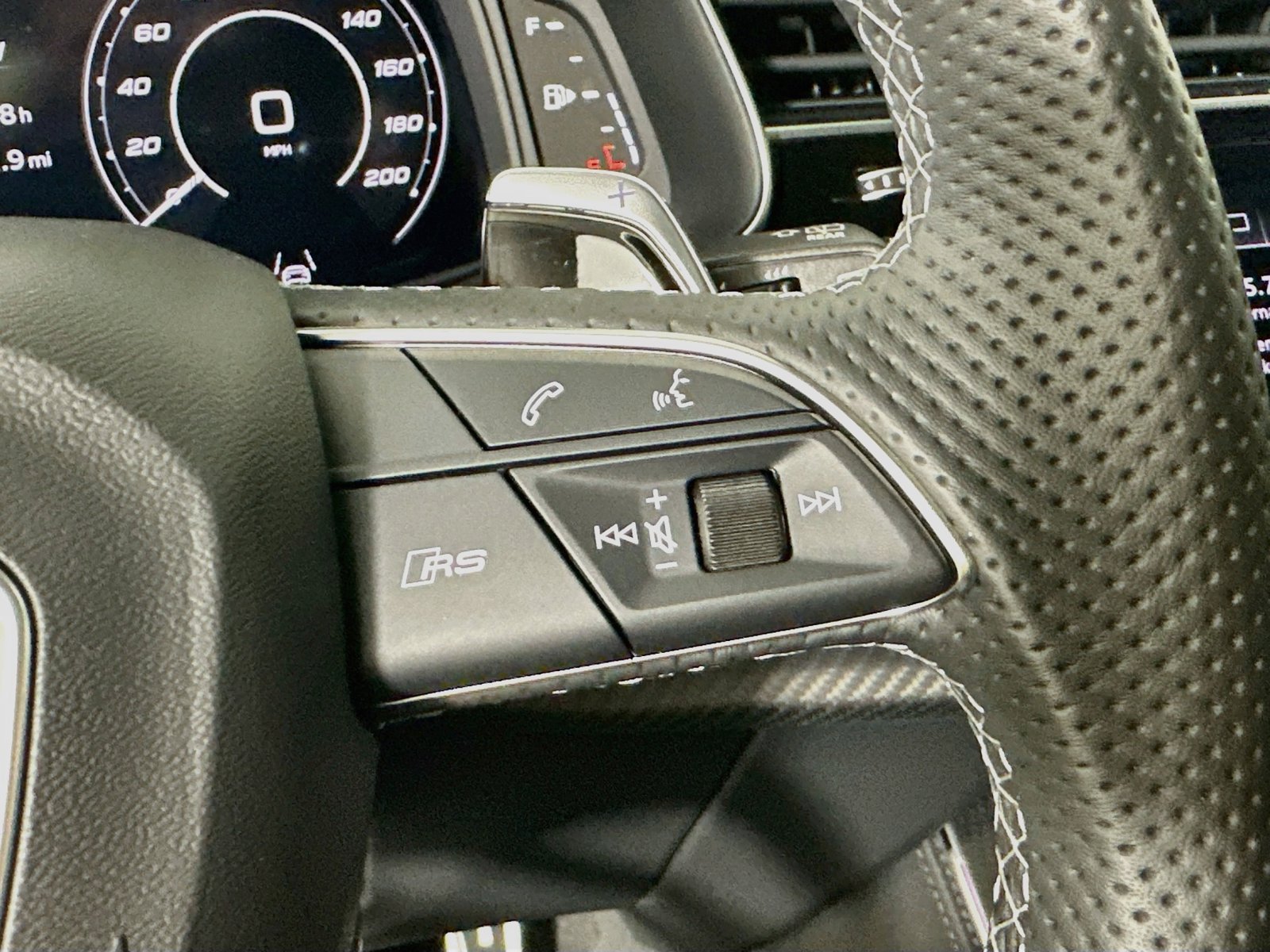 Used 2026 Audi RS Q8 performance AWD/4WD image 19