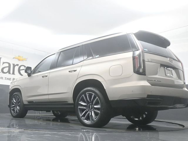 Used 2021 Cadillac Escalade Sport w/ Driver Assist Tech Package AWD/4WD image 5