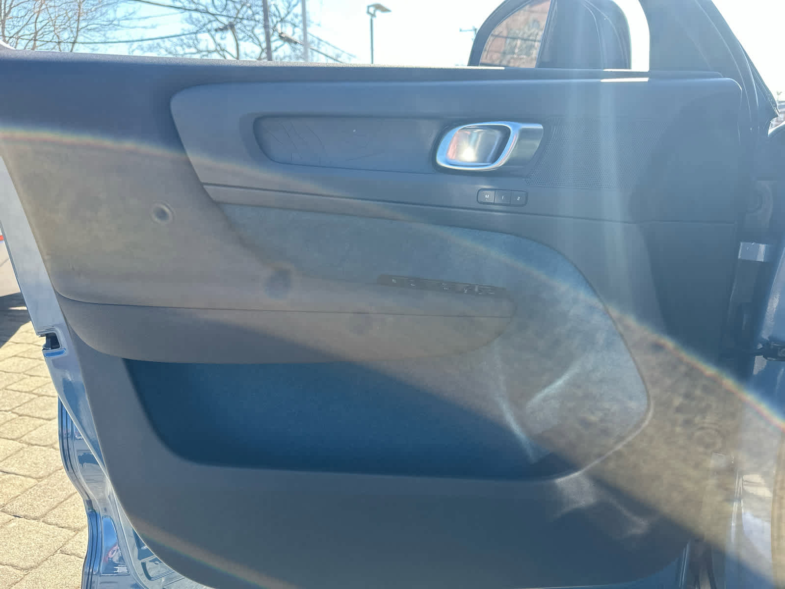 Used 2023 Volvo C40 P8 Recharge Plus image 8