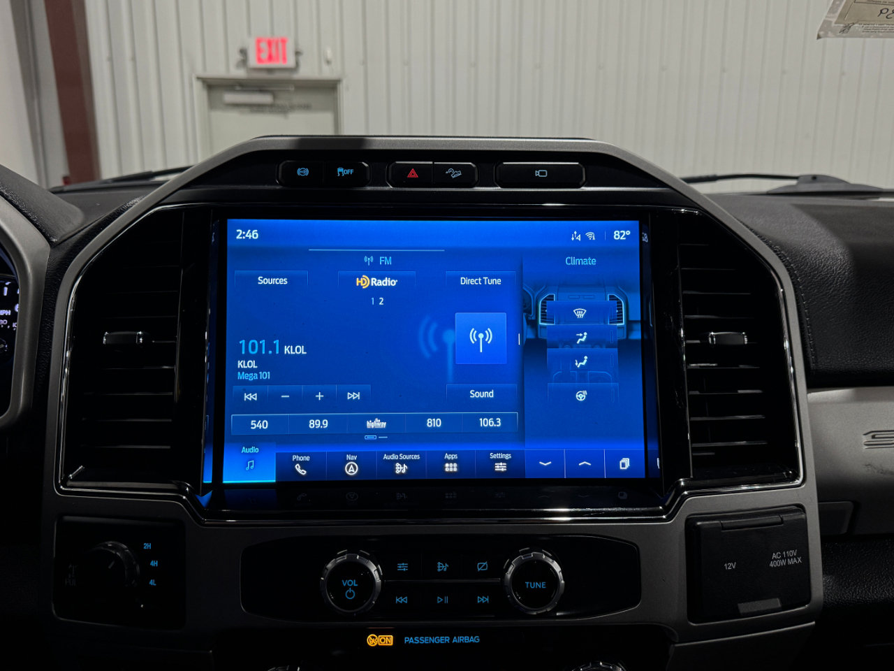 Used 2022 Ford F250 Lariat w/ Chrome Package image 36