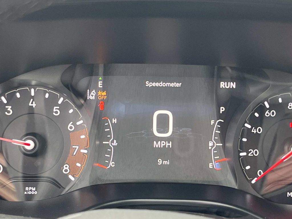 New 2026 Jeep Compass Latitude image 15