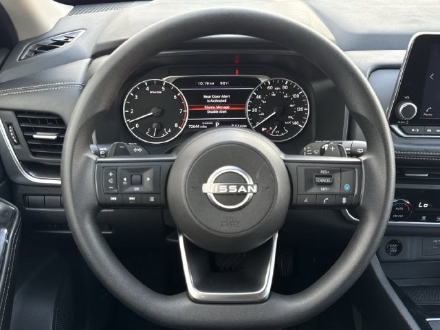 Used 2024 Nissan Rogue SV FWD image 12
