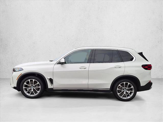 Certified 2026 BMW X5 xDrive40i w/ Climate Comfort Package AWD/4WD image 9