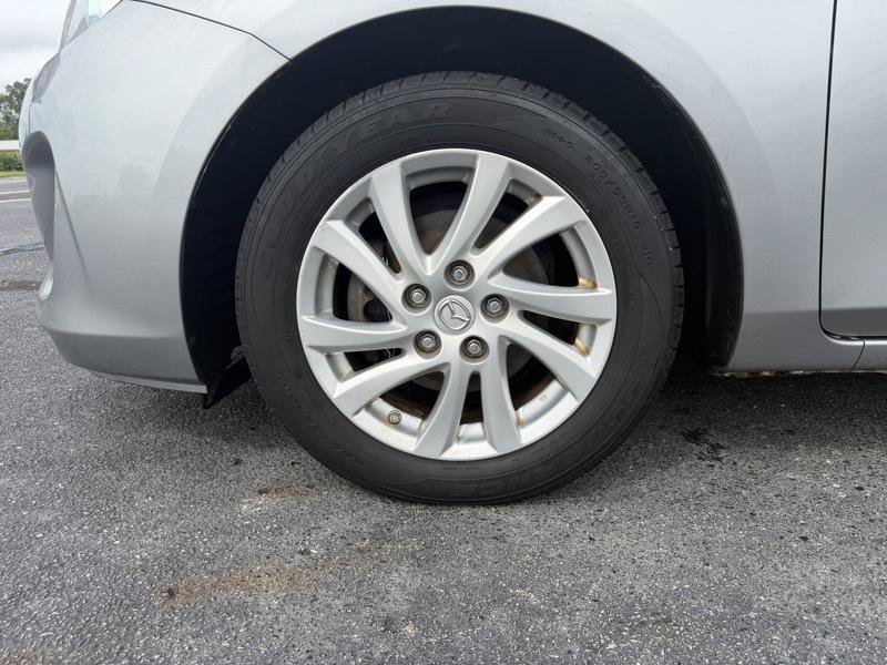Used 2012 MAZDA MAZDA3 i Touring FWD image 29