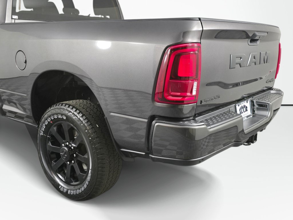 New 2026 RAM 3500 Big Horn AWD/4WD image 13