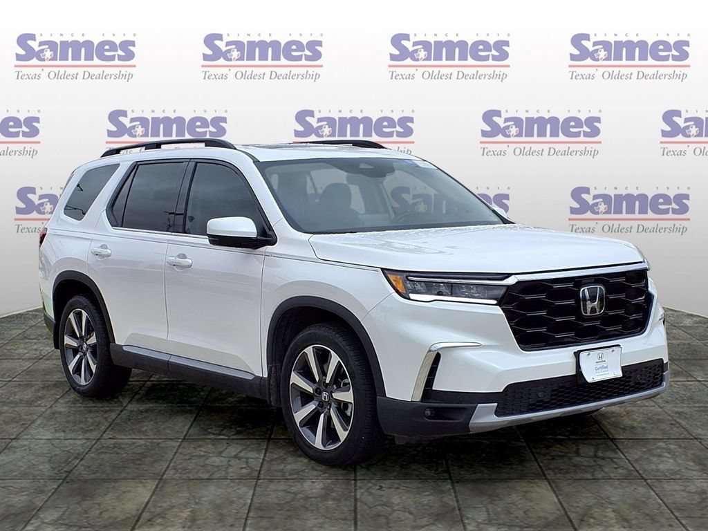 Certified 2024 Honda Pilot Touring