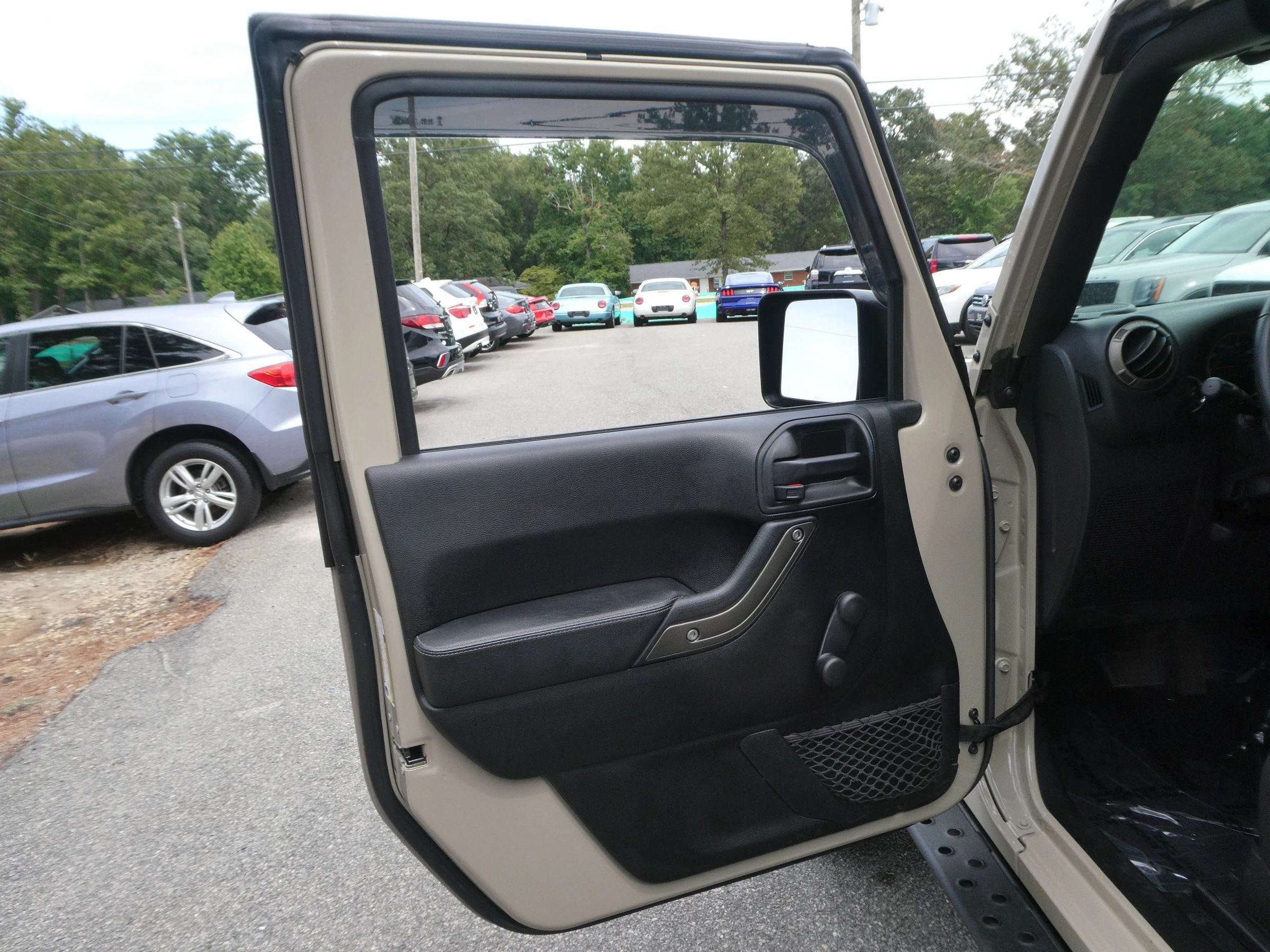 Used 2018 Jeep Wrangler Sport AWD/4WD image 11