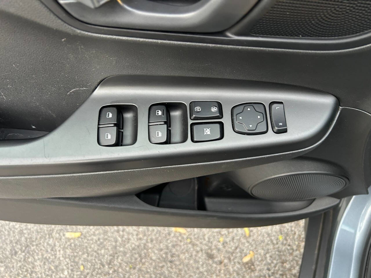 Used 2019 Hyundai Kona SE AWD/4WD image 24