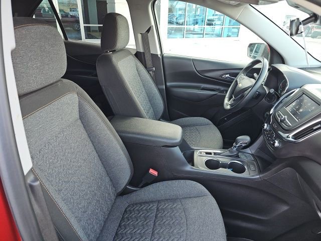 Used 2024 Chevrolet Equinox LT image 28