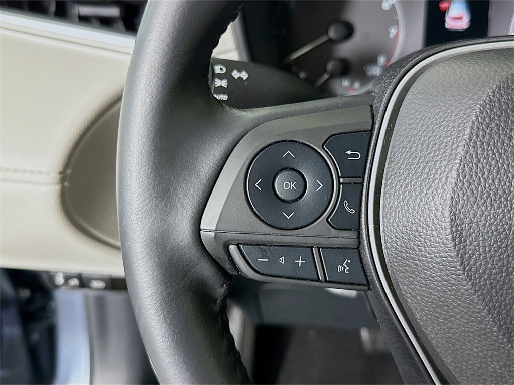 Certified 2024 Toyota Corolla Cross LE image 20