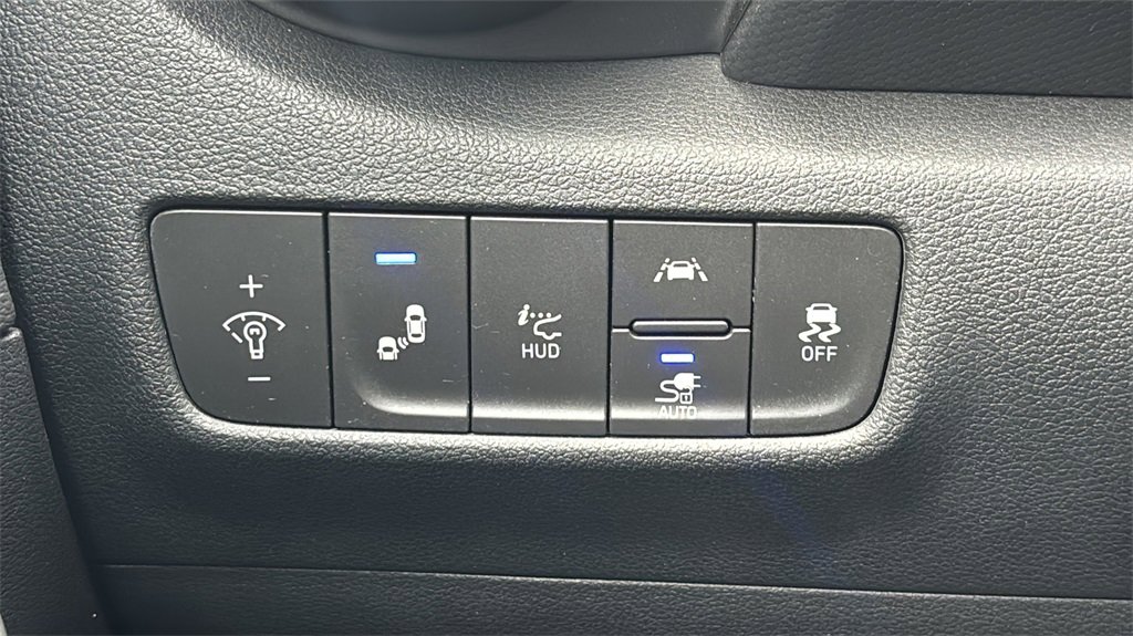 Used 2019 Hyundai Kona Ultimate image 28