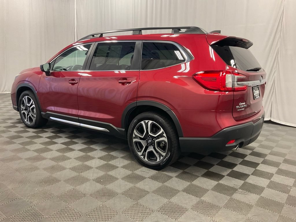 Used 2024 Subaru Ascent Limited w/ Technology Package AWD/4WD image 8