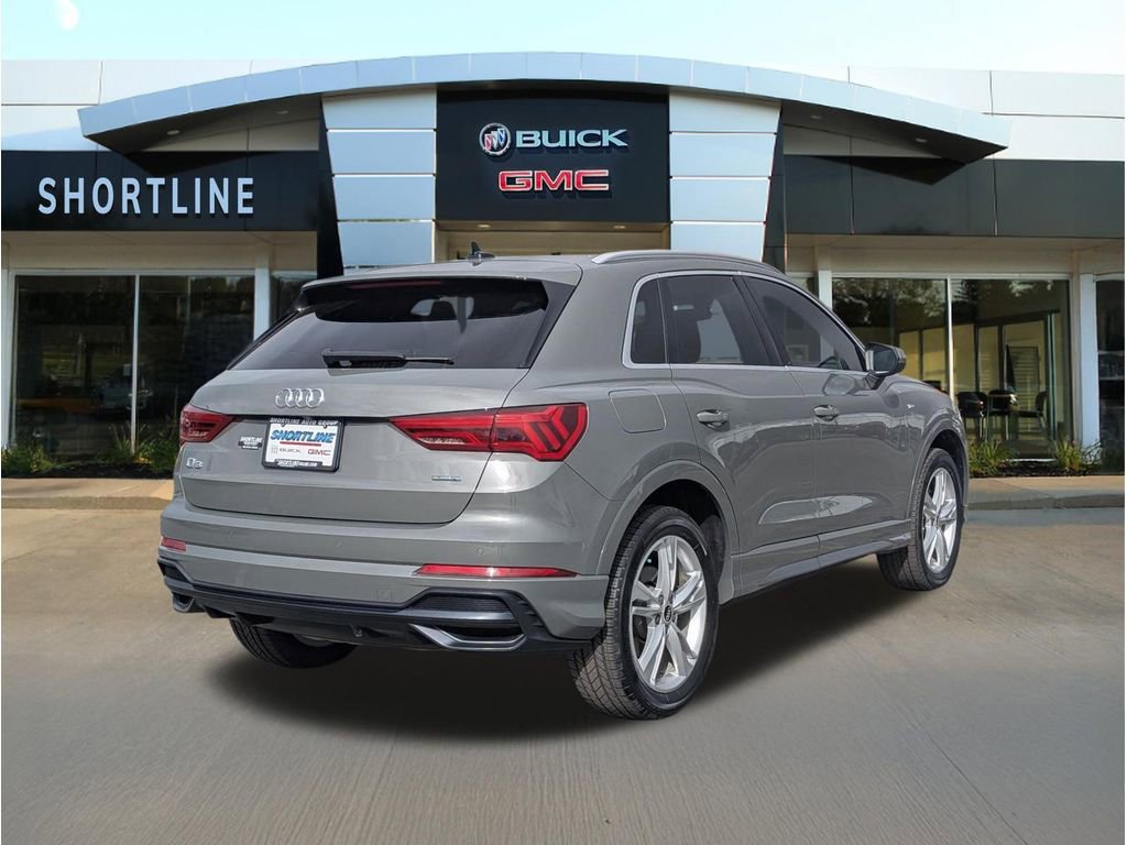 Used 2021 Audi Q3 2.0T Premium Plus w/ Premium Plus Package AWD/4WD image 3