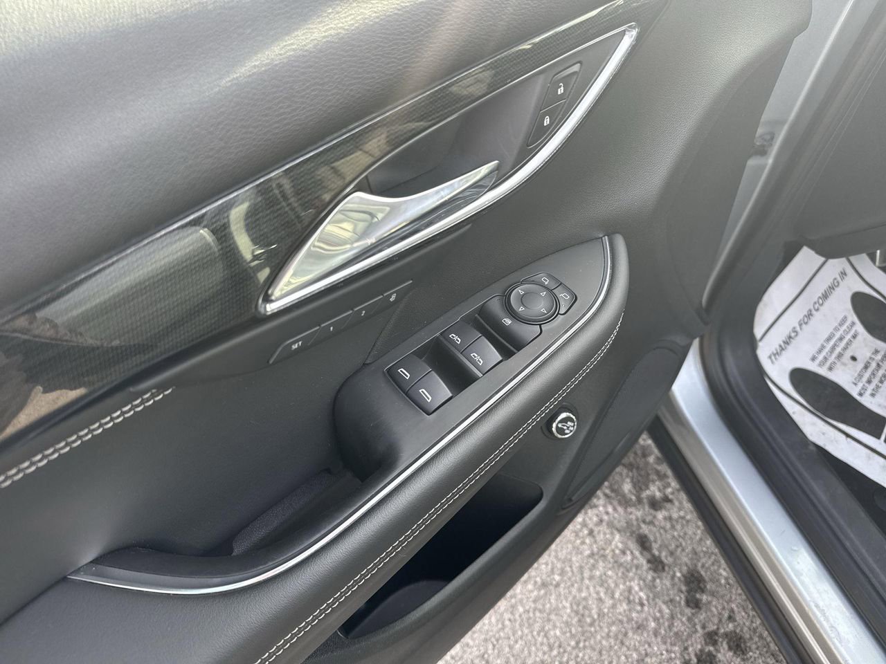 Used 2023 Buick Envision Essence w/ Sport Touring Package image 23