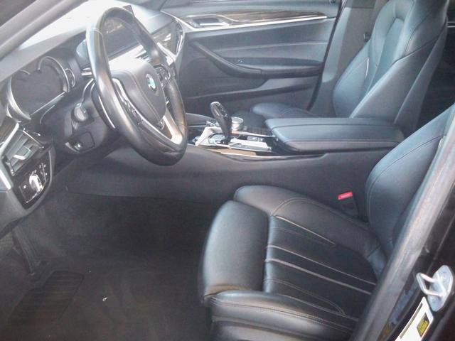 Used 2018 BMW 530e xDrive w/ Premium Package 2 image 7