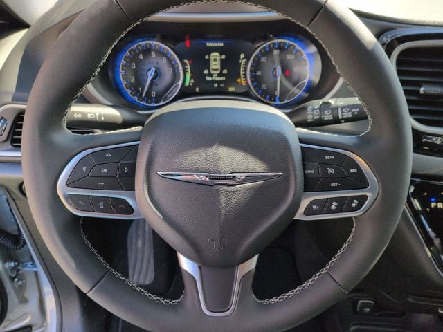 New 2026 Chrysler Voyager LX FWD image 28