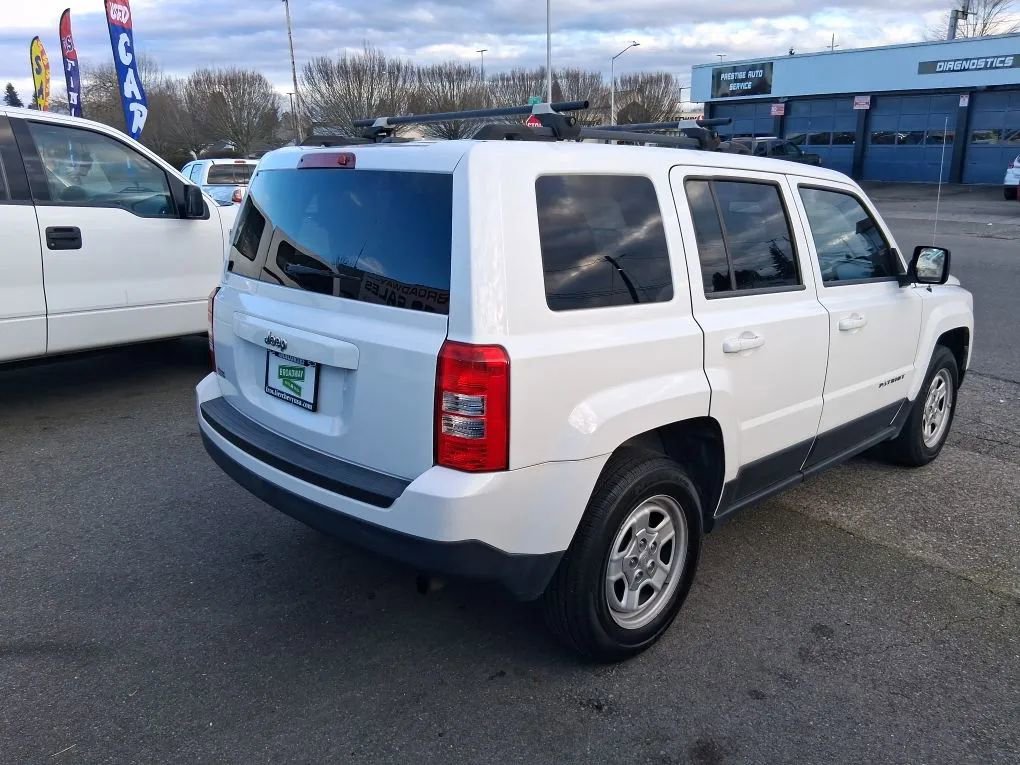 Used 2014 Jeep Patriot Sport w/ Power Value Group FWD image 7