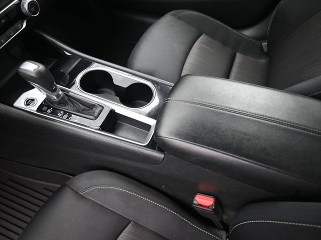 Used 2024 Nissan Altima 2.5 SV image 33