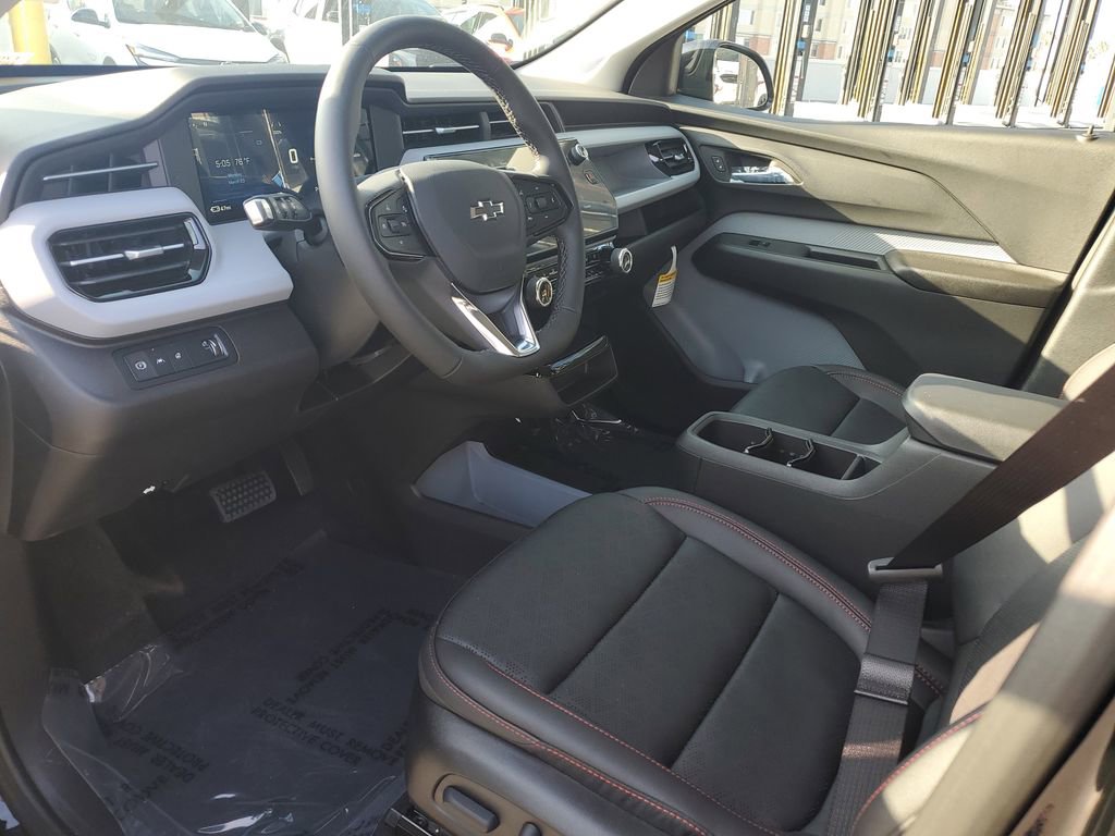 New 2027 Chevrolet Bolt RS FWD image 18