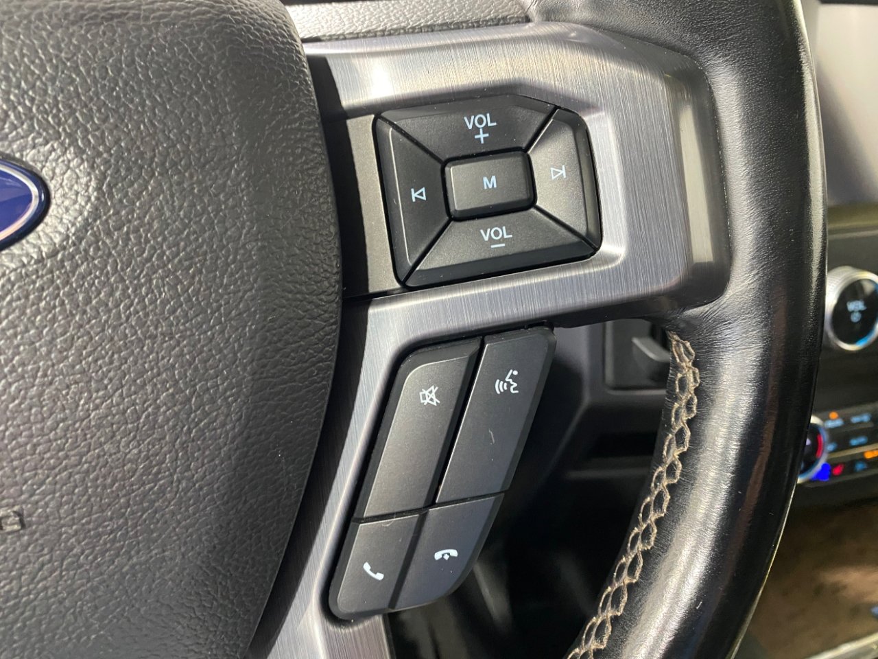 Used 2020 Ford Expedition Max Platinum image 22