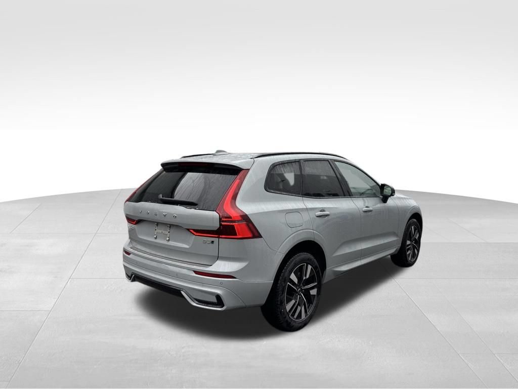 New 2026 Volvo XC60 B5 Core w/ Protection Package Premier AWD/4WD image 6