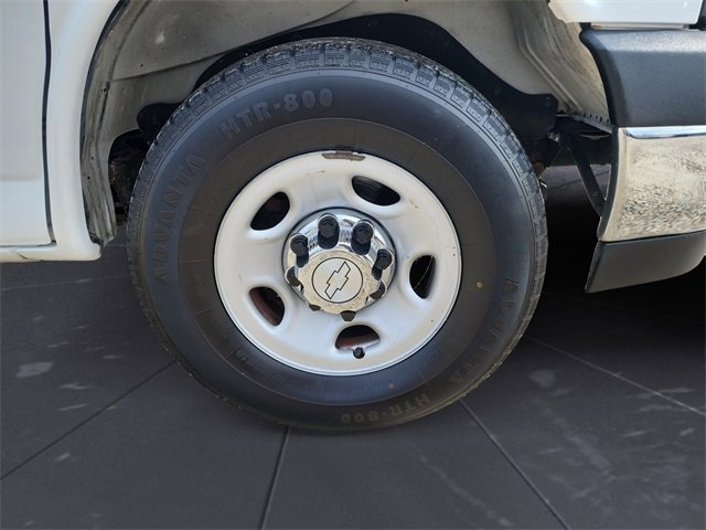 Used 2020 Chevrolet Express 3500 LT w/ LT Preferred Equipment Group image 9