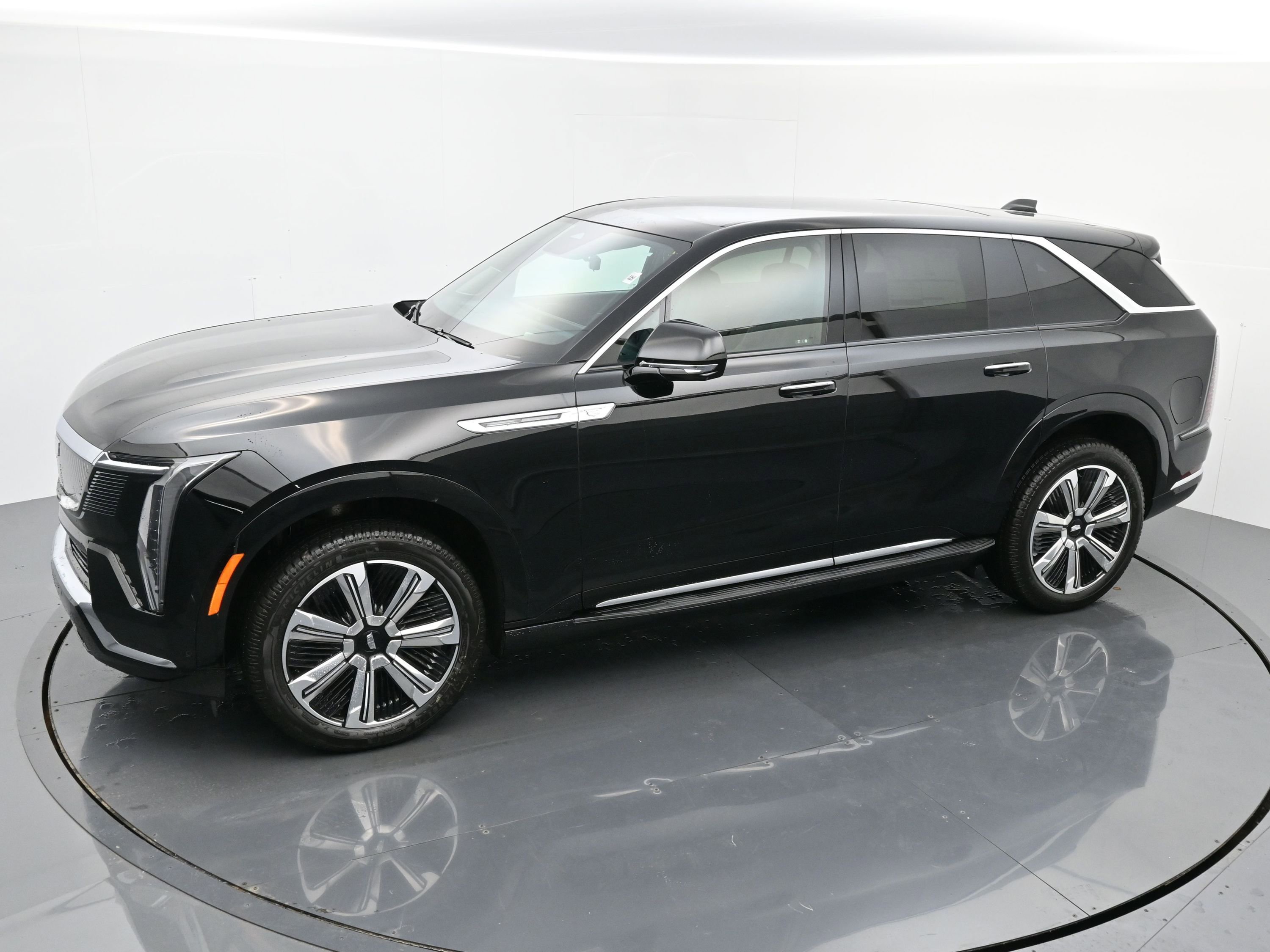 New 2025 Cadillac Escalade IQ Luxury 2 image 24