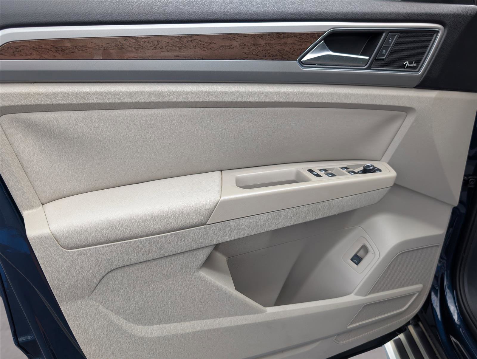 Used 2018 Volkswagen Atlas SEL Premium image 27