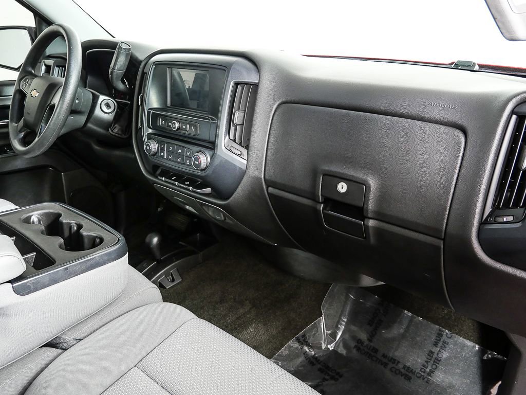 Used 2018 Chevrolet Silverado 1500 Custom w/ LPO, Black Pack AWD/4WD image 18